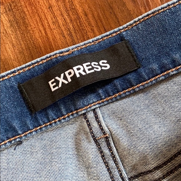 Mid Rise Cropped & Ripped Express Jeans - Picture 2 of 3